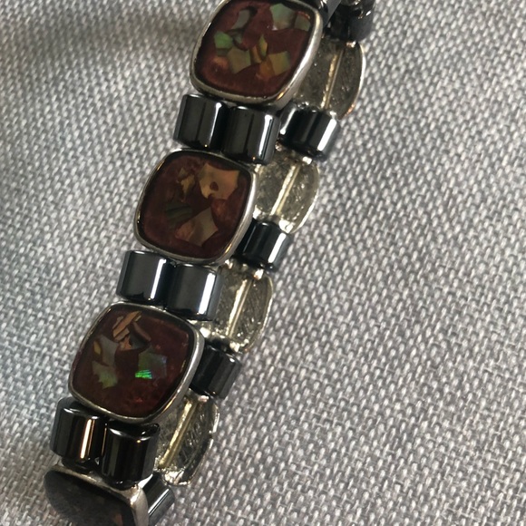 WAH STRETCH BRACELET NWOT - Picture 2 of 5